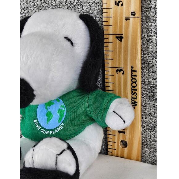 METLIFE 2016 SNOOPY “SAVE OUR PLANET” 6" PLUSH PEANUTS COLLECTIBLE - Picture 7 of 8